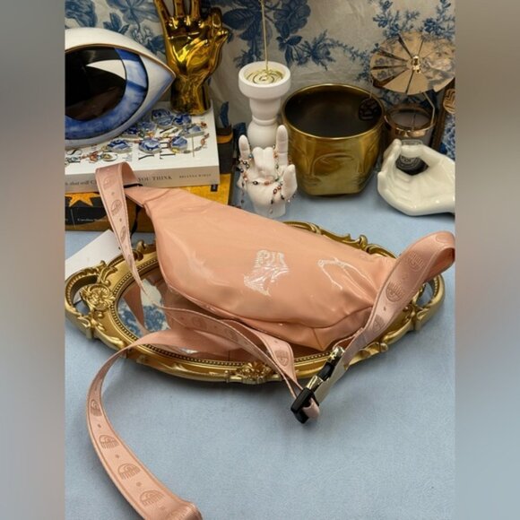 🆕 CHIARA FERRAGNI 🧿 NWT Eyelike Embroidered Bumbag, Peach Faux Leather - Picture 6 of 15
